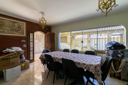 Casa à venda com 270m², 3 quartos e 5 vagasSala