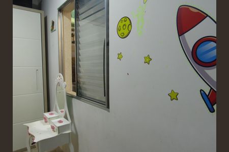 Casa à venda com 198m², 2 quartos e 2 vagasQuarto 