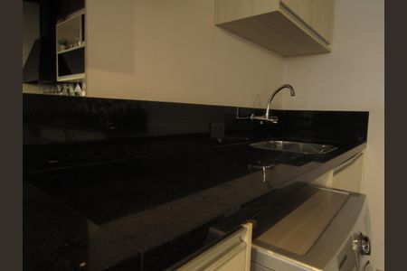 Casa à venda com 198m², 2 quartos e 2 vagasLavanderia