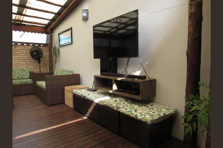 Casa à venda com 198m², 2 quartos e 2 vagasEspaço Gourmet