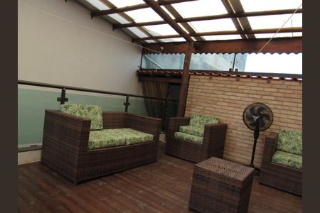 Casa à venda com 198m², 2 quartos e 2 vagasEspaço Gourmet