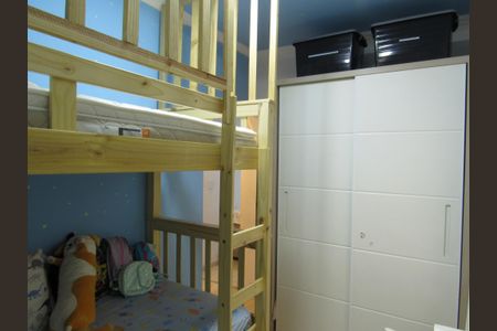 Casa à venda com 198m², 2 quartos e 2 vagasQuarto 