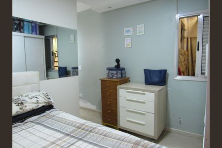 Casa à venda com 198m², 2 quartos e 2 vagasSuíte