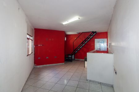 Casa para alugar com 119m², 2 quartos e 1 vaga Casa para alugar com 119m², 2 quartos e 1 vagaSala