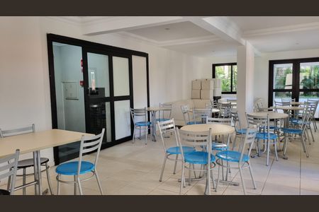 Apartamento para alugar com 72m², 2 quartos e 1 vagaÁrea comum - Salão de festas
