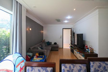 Casa à venda com 235m², 3 quartos e 7 vagasSala