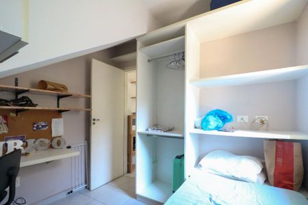 Casa à venda com 235m², 3 quartos e 7 vagasQuarto de Serviço