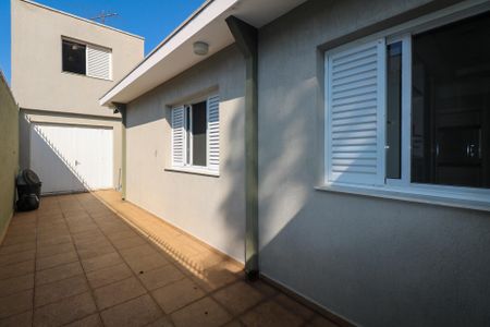Casa à venda com 235m², 3 quartos e 7 vagasQuintal