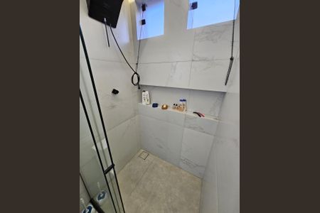 Casa à venda com 120m², 3 quartos e 2 vagas Casa à venda com 120m², 3 quartos e 2 vagasBanheiro da Suíte 2