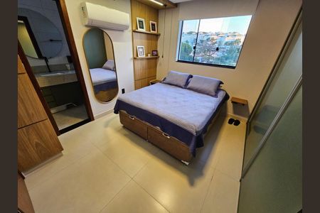 Casa à venda com 120m², 3 quartos e 2 vagas Casa à venda com 120m², 3 quartos e 2 vagasQuarto 2 - Suíte