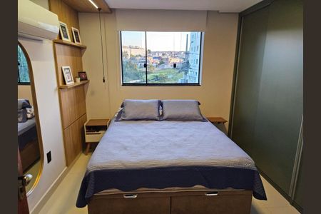 Casa à venda com 120m², 3 quartos e 2 vagas Casa à venda com 120m², 3 quartos e 2 vagasQuarto 2 - Suíte