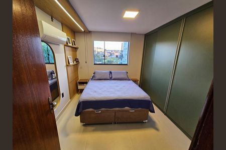 Casa à venda com 120m², 3 quartos e 2 vagas Casa à venda com 120m², 3 quartos e 2 vagasQuarto 2 - Suíte