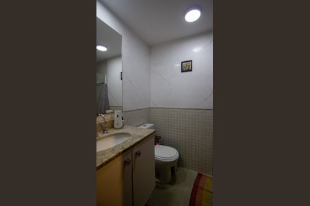 Apartamento à venda com 85m², 3 quartos e 1 vaga Apartamento à venda com 85m², 3 quartos e 1 vagaBanheiro Social