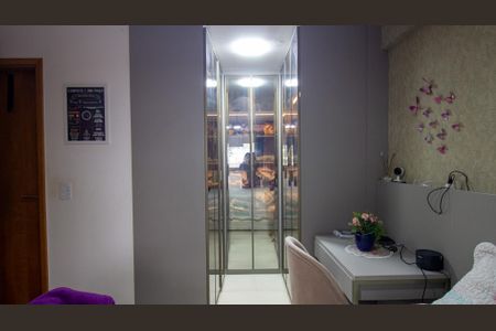 Apartamento à venda com 85m², 3 quartos e 1 vaga Apartamento à venda com 85m², 3 quartos e 1 vagaSuíte