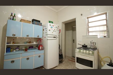 Casa à venda com 106m², 2 quartos e 2 vagas Casa à venda com 106m², 2 quartos e 2 vagasCozinha