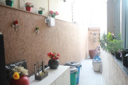 Casa à venda com 249m², 4 quartos e 4 vagasQuintal / Área de Serviço