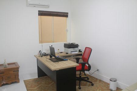 Casa à venda com 249m², 4 quartos e 4 vagasQuarto 3