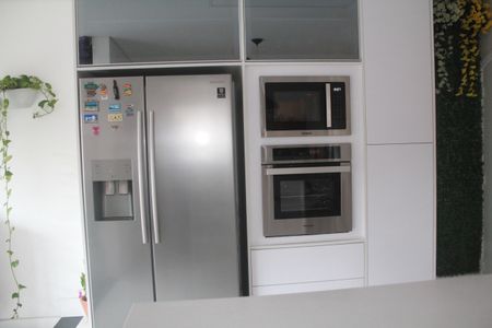 Casa à venda com 249m², 4 quartos e 4 vagasCozinha