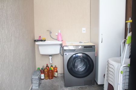 Casa à venda com 249m², 4 quartos e 4 vagasQuintal / Área de Serviço