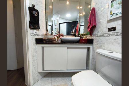 Apartamento à venda com 70m², 2 quartos e 1 vagaBanheiro Social