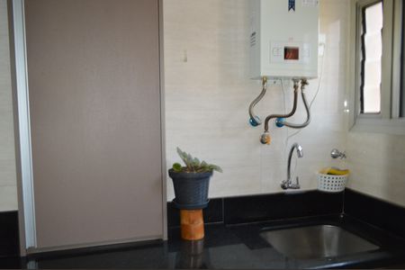 Apartamento à venda com 70m², 2 quartos e 1 vagaÁrea de Serviço