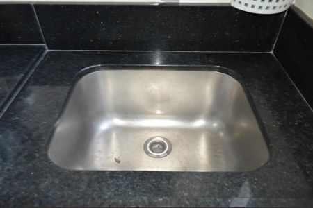 Apartamento à venda com 70m², 2 quartos e 1 vagaÁrea de Serviço