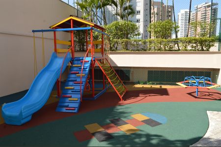 Apartamento à venda com 70m², 2 quartos e 1 vagaÁrea Comum - Playground