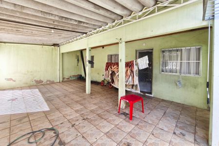 Casa para alugar com 128m², 3 quartos e 2 vagas Casa para alugar com 128m², 3 quartos e 2 vagasQuintal - Garagem