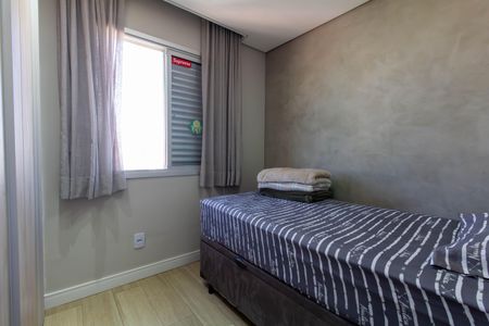 Apartamento à venda com 60m², 3 quartos e 2 vagas Apartamento à venda com 60m², 3 quartos e 2 vagasQuarto 3
