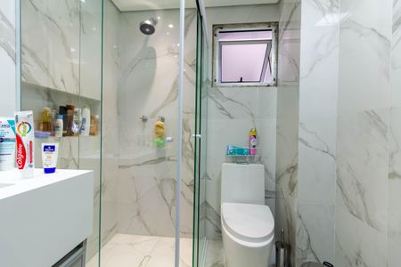 Apartamento à venda com 60m², 3 quartos e 2 vagas Apartamento à venda com 60m², 3 quartos e 2 vagasBanheiro Social