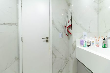 Apartamento à venda com 60m², 3 quartos e 2 vagas Apartamento à venda com 60m², 3 quartos e 2 vagasBanheiro Social