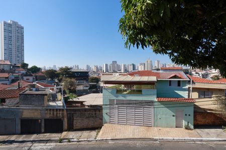 Casa à venda com 140m², 3 quartos e 1 vagaVista da varanda do quarto 1