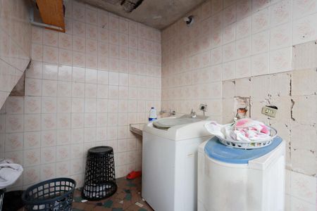 Casa à venda com 140m², 3 quartos e 1 vagaÁrea de serviço