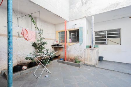 Casa à venda com 140m², 3 quartos e 1 vagaQuintal