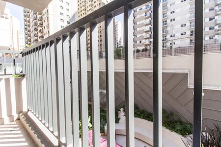 Varanda de apartamento à venda com 1 quarto, 51m² em Alphaville Industrial, Barueri