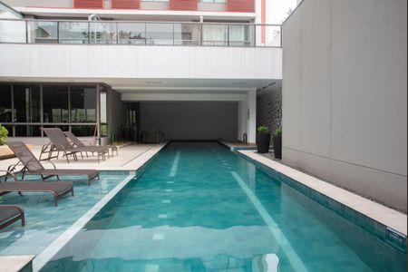 Apartamento à venda com 41m², 1 quarto e sem vaga Apartamento à venda com 41m², 1 quarto e sem vagaÁrea comum - Piscina