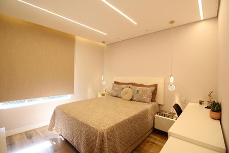 Casa de condomínio à venda com 142m², 4 quartos e 2 vagasSuíte