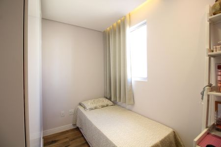 Casa de condomínio à venda com 142m², 4 quartos e 2 vagasQuarto 1