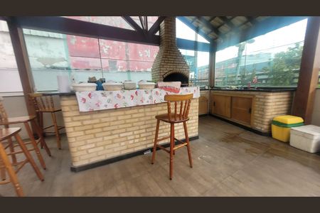 Apartamento para alugar com 50m², 2 quartos e 1 vaga Apartamento para alugar com 50m², 2 quartos e 1 vagaÁrea comum - Churrasqueira