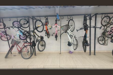 Apartamento para alugar com 50m², 2 quartos e 1 vaga Apartamento para alugar com 50m², 2 quartos e 1 vagaÁrea Comum Bicicletario