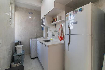 Apartamento à venda com 46m², 1 quarto e sem vagaCozinha e Área de Serviço