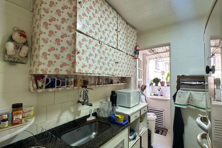 Apartamento à venda com 70m², 2 quartos e sem vagaCozinha