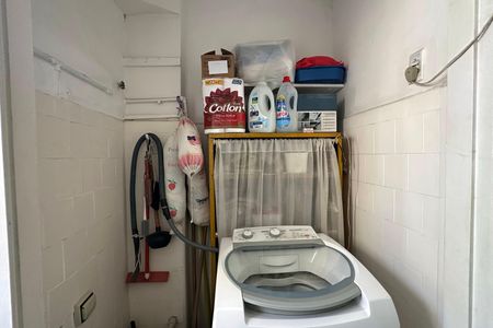 Apartamento à venda com 70m², 2 quartos e sem vagaÁrea de Serviço