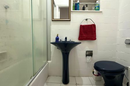 Apartamento à venda com 70m², 2 quartos e sem vagaBanheiro 