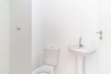 Apartamento para alugar com 37m², 2 quartos e 1 vaga Apartamento para alugar com 37m², 2 quartos e 1 vagaBanheiro