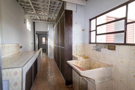 Casa à venda com 234m², 3 quartos e 3 vagas Casa à venda com 234m², 3 quartos e 3 vagasÁrea de Serviço