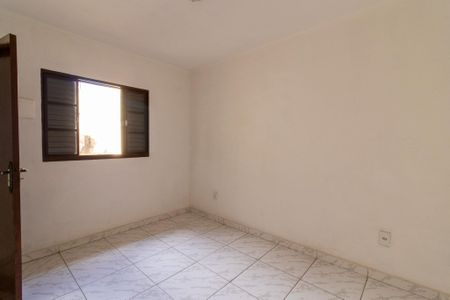 Casa à venda com 234m², 3 quartos e 3 vagas Casa à venda com 234m², 3 quartos e 3 vagasQuarto 1