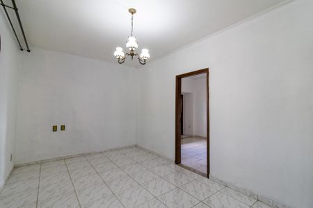 Casa à venda com 234m², 3 quartos e 3 vagas Casa à venda com 234m², 3 quartos e 3 vagasSala 2