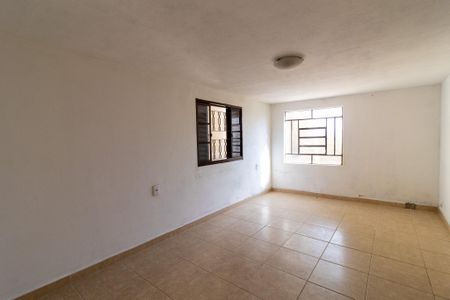 Casa à venda com 234m², 3 quartos e 3 vagas Casa à venda com 234m², 3 quartos e 3 vagasQuarto de Serviço