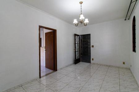 Casa à venda com 234m², 3 quartos e 3 vagas Casa à venda com 234m², 3 quartos e 3 vagasSala 2